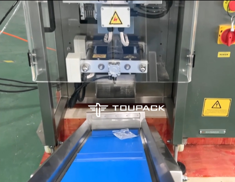 Automatic Four-Side Seal Bags Sawtooth Bag Juice Milk Small Bag Water Make-Up Water Liquid Weighing And Packaging System