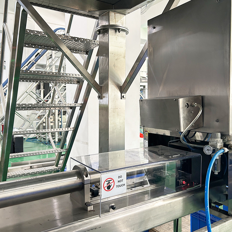 Precise And Efficient Automatic Weighing And Box Packaging System For Ribeye Steaks Screw Multihead Weigher