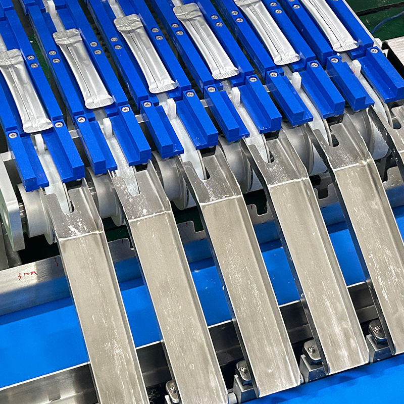 Auto Multi Lane Sachet Packing Multi Lane Track Ketchup Liquid Sachet Packaging Machines Multi Lane Honey Sachet Packing Machine