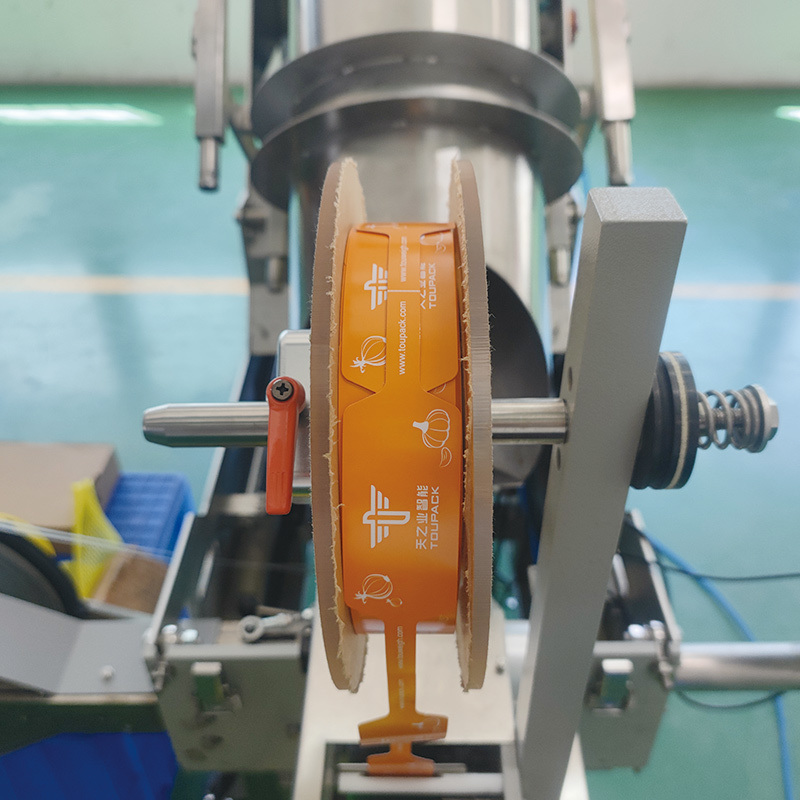 Continuous Mesh Bag Packaging Machine Automatic Fast Packaging Corn Seafood Bacon Onion Mesh Bag Sealing Machine