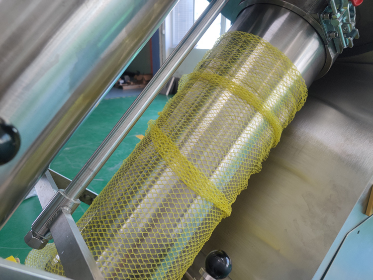 Automatic Net Bag Packing Machine with 3g-5000g Weighing Range 50bag/min Speed and Stainless Steel 304/316 Construction